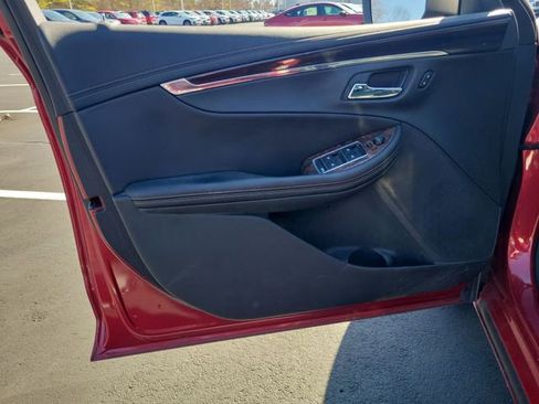 Used 2014 Chevrolet Impala LT w/ Premium Seating Package image 39