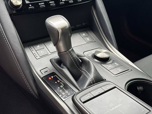 Used 2024 Lexus IS 350 F Sport w/ Memory Package RWD image 34