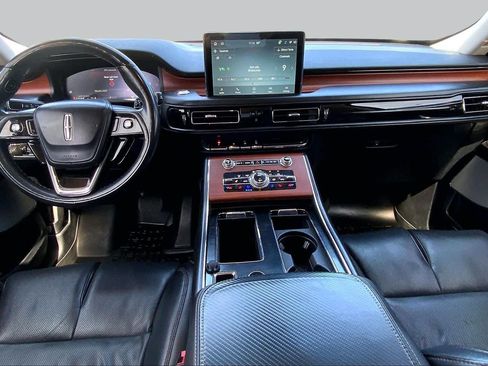 Used 2022 Lincoln Aviator Reserve w/ Equipment Group 201A AWD/4WD image 16