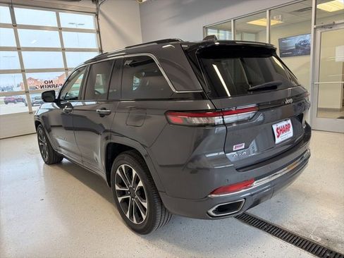 Used 2022 Jeep Grand Cherokee Overland image 7