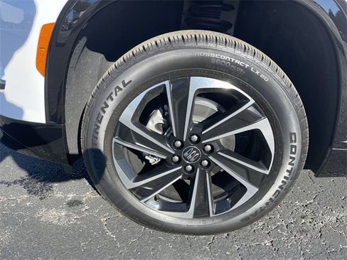 New 2025 Buick Enclave Sport Touring w/ Power Package image 10