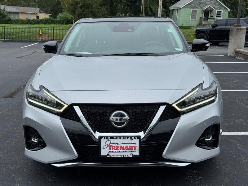 Used 2022 Nissan Maxima Platinum w/ Sport Mat Group FWD image 9