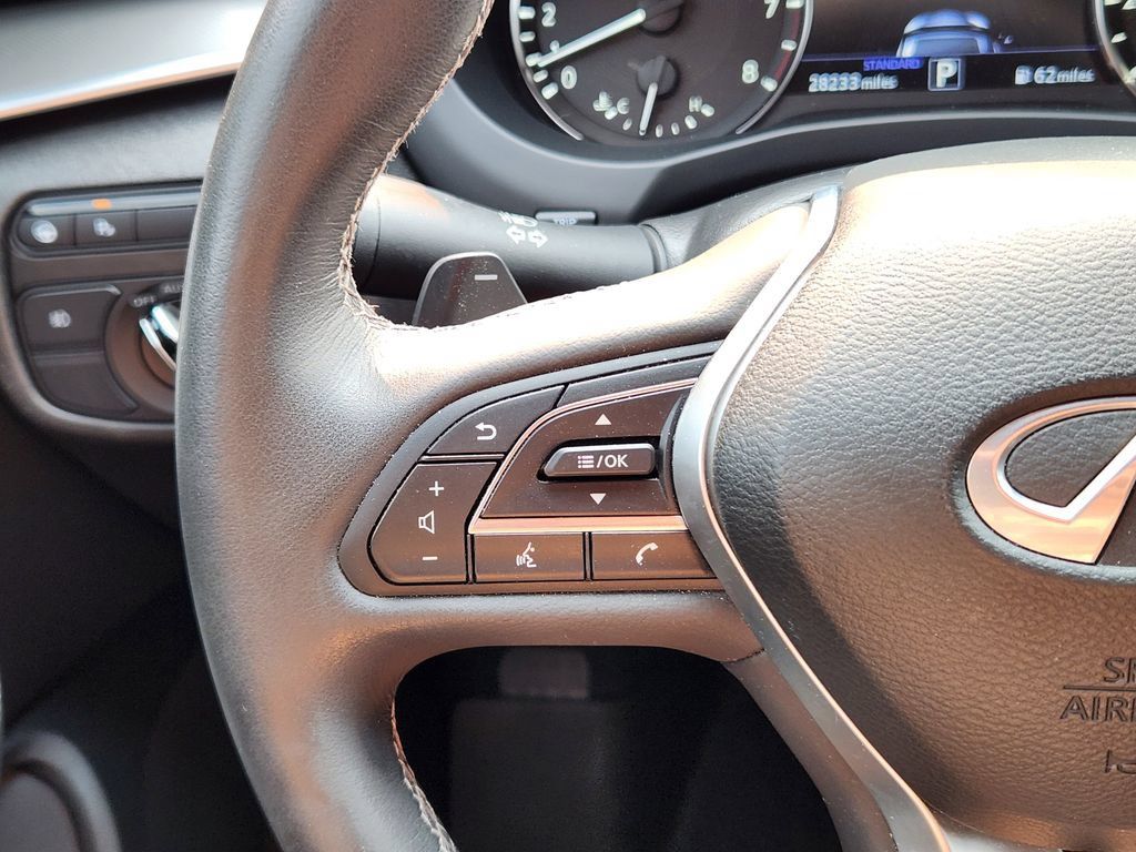 Used 2025 INFINITI QX55 Essential AWD/4WD image 18