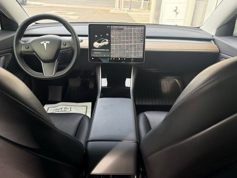 Used 2020 Tesla Model 3 Performance image 16