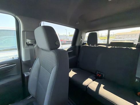 New 2026 GMC Sierra 1500 SLE w/ Preferred Package AWD/4WD image 12