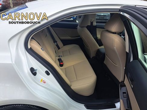 Used 2019 Lexus IS 300 AWD w/ Navigation Package image 19
