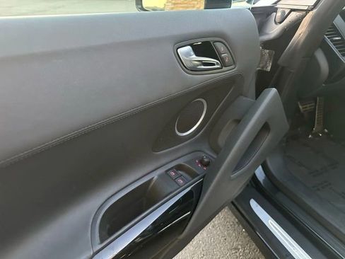 Used 2011 Audi R8 V10 image 19