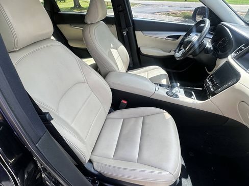 Used 2021 INFINITI QX50 Luxe w/ Cargo Package FWD image 17