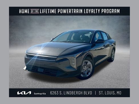 Used 2025 Kia K4 LX image 1