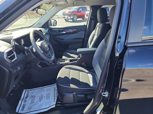 New 2026 Chevrolet TrailBlazer LS w/ LS Convenience Package AWD/4WD image 11