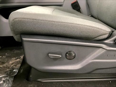 New 2026 Ford F250 XLT w/ FX4 Off-Road Package image 19