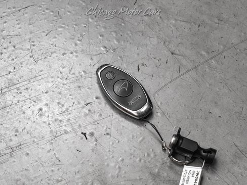 Used 2018 McLaren 570S Spider RWD image 60