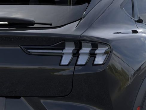 New 2026 Ford Mustang Mach-E Select RWD image 21