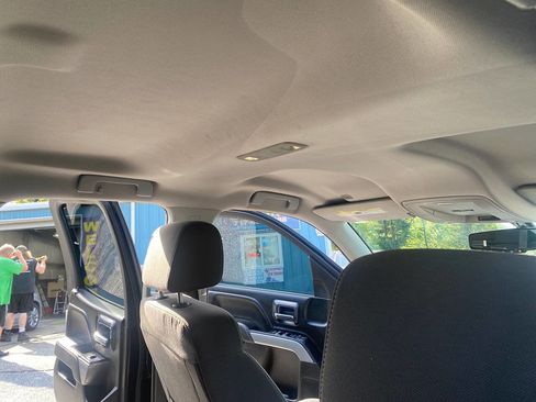 Used 2018 Chevrolet Silverado 1500 LT w/ All Star Edition image 24