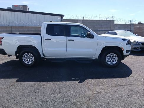 Used 2025 Nissan Frontier S AWD/4WD image 14