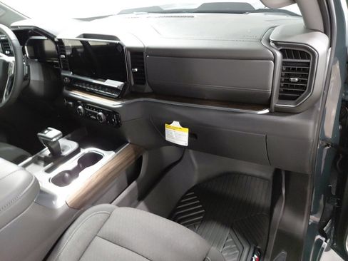 New 2026 Chevrolet Silverado 1500 LT Trail Boss w/ Dark Appearance Package image 23