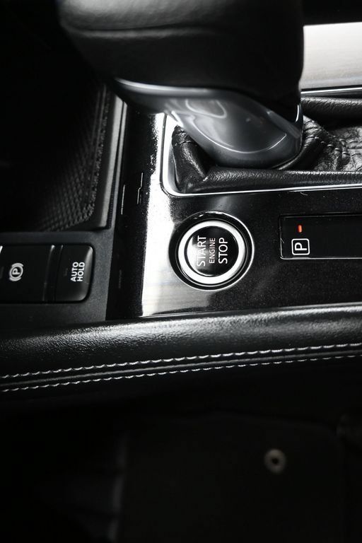 Used 2023 Nissan Kicks SR FWD image 23
