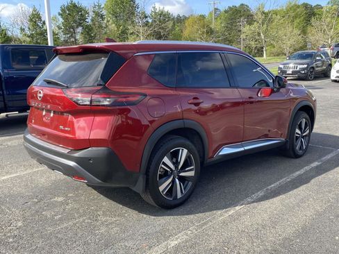 Used 2023 Nissan Rogue SL w/ SL Premium Package image 8