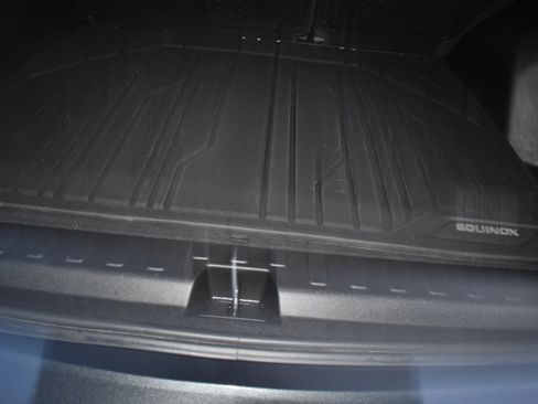 Used 2020 Chevrolet Equinox LT image 6