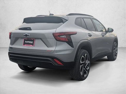 New 2026 Chevrolet Trax RS image 2