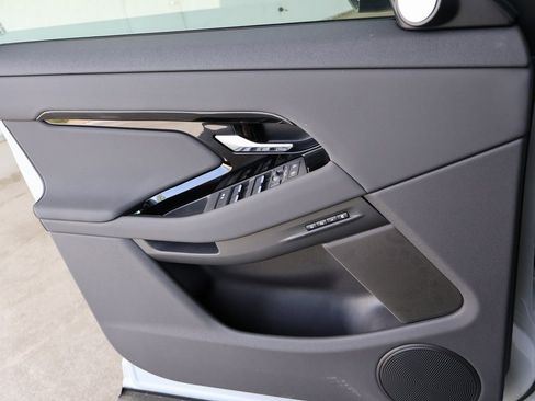 New 2026 Land Rover Range Rover Evoque Dynamic SE image 69