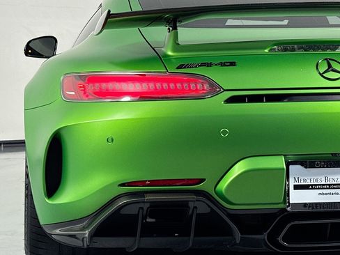 Used 2018 Mercedes-Benz AMG GT R image 14