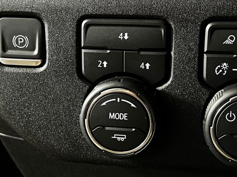 Used 2024 Chevrolet Silverado 2500 LT w/ All Star Edition AWD/4WD image 23