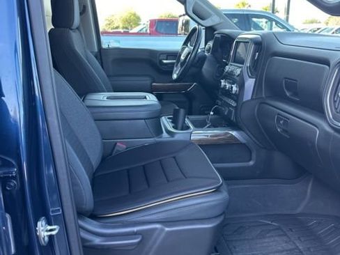 Used 2020 GMC Sierra 1500 Elevation w/ Elevation Value Package image 9