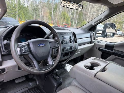 Used 2019 Ford F350 XL w/ Power Equipment Group AWD/4WD image 14