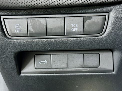 Used 2025 MAZDA CX-50 AWD 2.5 S w/ Premium Package image 17