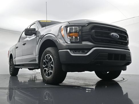 Used 2022 Ford F150 XLT w/ Equipment Group 302A High AWD/4WD image 32