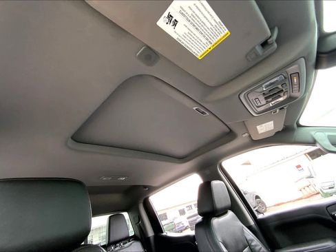 Used 2020 GMC Sierra 1500 SLT image 13