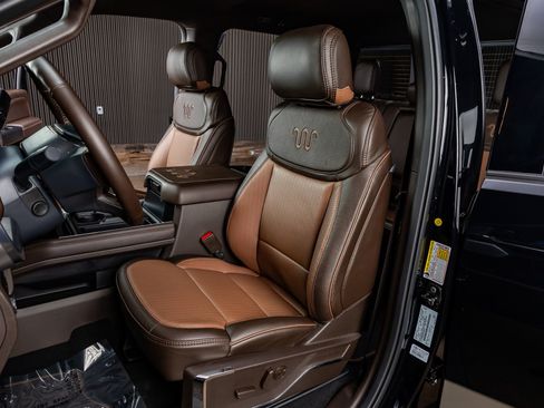 Used 2026 Ford F450 King Ranch w/ FX4 Off-Road Package image 29