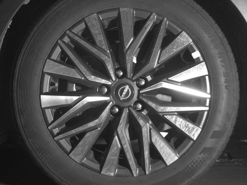 Used 2025 Nissan Altima 2.5 SV image 12