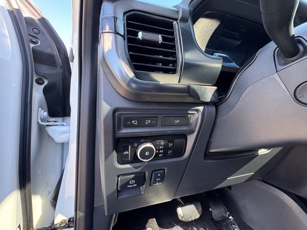 Used 2024 Ford F150 Lariat w/ Equipment Group 502A High AWD/4WD image 18