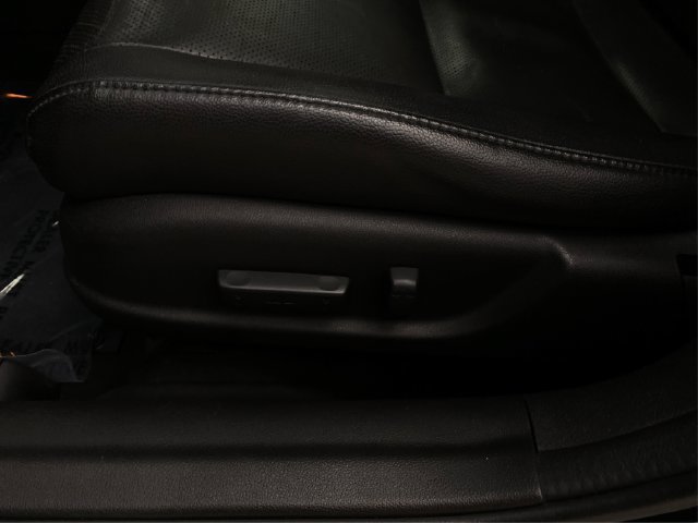 Used 2015 Acura ILX w/ Premium Package FWD image 25