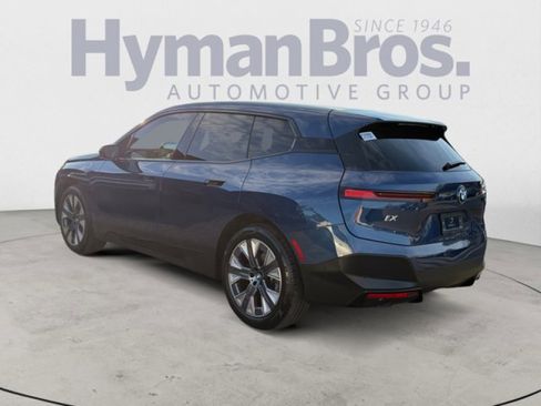 Used 2025 BMW iX xDrive50 w/ Convenience Package image 5