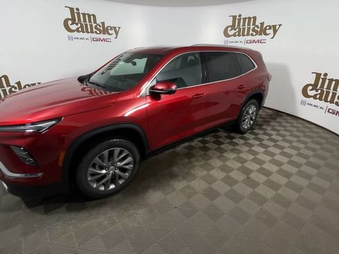Used 2026 Buick Enclave Preferred w/ Power Package AWD/4WD image 4