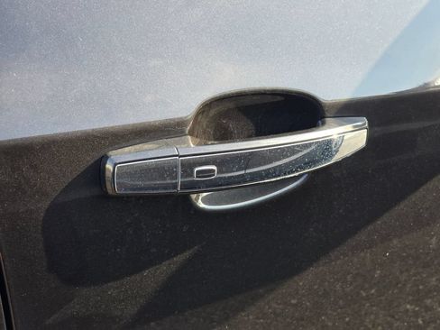 Used 2014 Buick Verano Leather FWD image 18