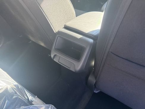 New 2026 Honda HR-V LX image 15