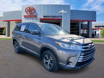 Used 2019 Toyota Highlander LE