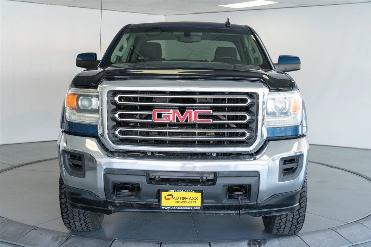 Used 2018 GMC Sierra 2500 SLE AWD/4WD image 2