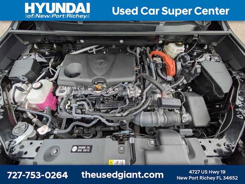 Used 2024 Toyota RAV4 AWD Hybrid image 14