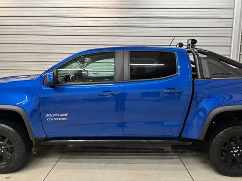 Used 2020 Chevrolet Colorado ZR2 w/ ZR2 Dusk Special Edition AWD/4WD image 7