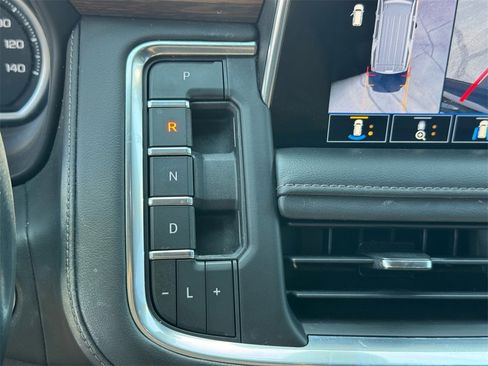 Used 2021 Chevrolet Tahoe High Country image 34