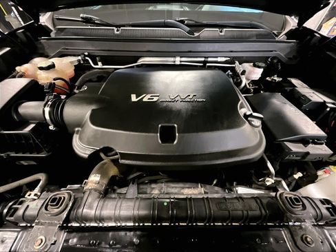 Used 2021 Chevrolet Colorado LT w/ LT Convenience Package image 30