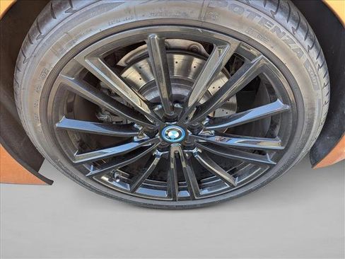 Used 2019 BMW i8 Coupe image 14