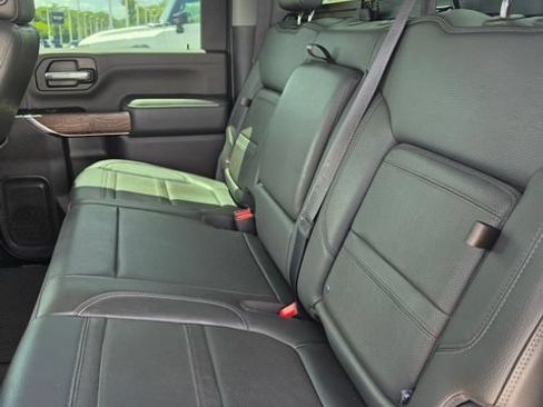 Used 2022 GMC Sierra 2500 Denali AWD/4WD image 19