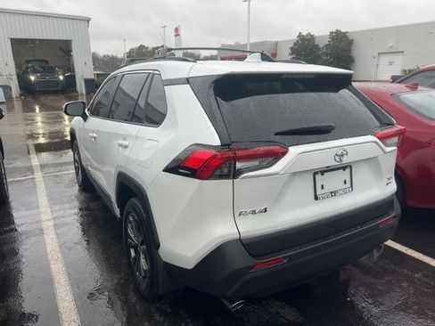 Certified 2025 Toyota RAV4 XLE Premium image 8