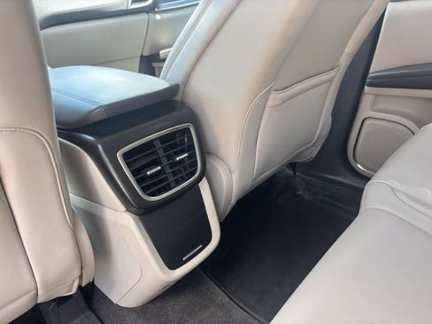 Used 2016 Lincoln MKX Select w/ Select Plus Package FWD image 23